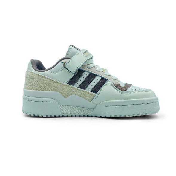 Женские кроссовки Adidas Forum Low Fleece White Beige