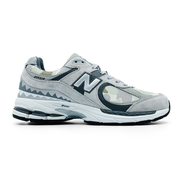 Унисекс кроссовки BAPE x New Balance 2002R Grey