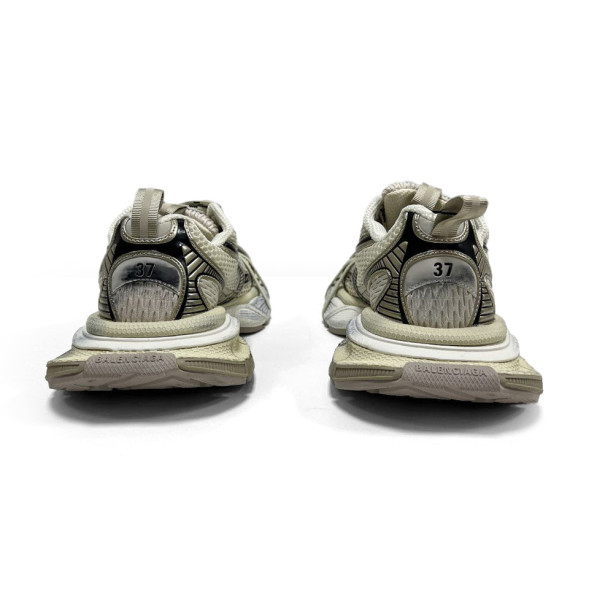 Женские кроссовки Balenciaga 3XL Sneaker Worn-Out WMNS Beige/Silver