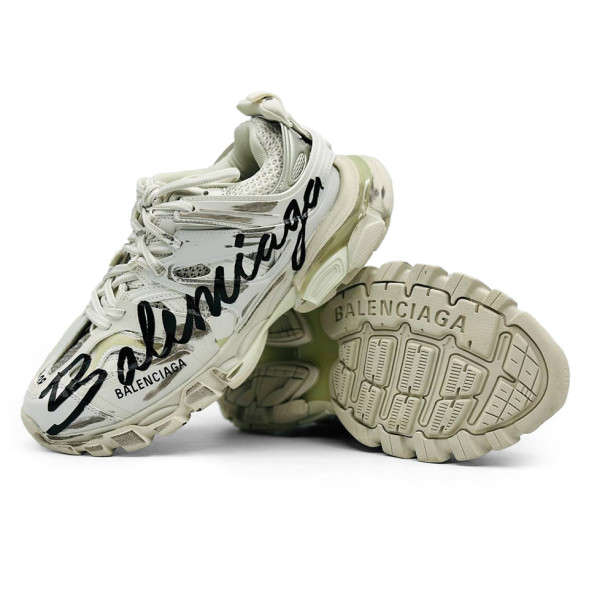 Женские кроссовки Balenciaga Track 3 Graffiti White