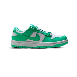 Nike Dunk Low "Pine Green"
