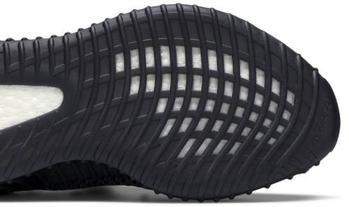 Женские кроссовки Adidas Yeezy Boost 350 Reflective - Black
