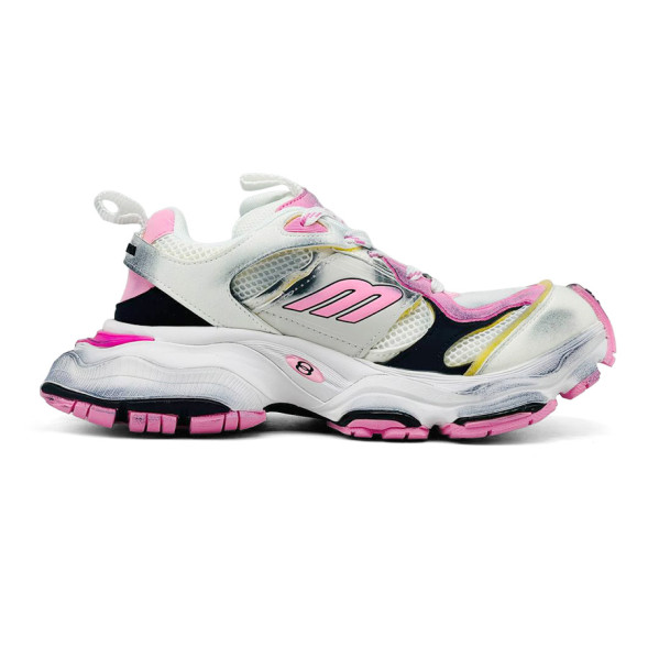 Женские кроссовки Balenciaga Cargo Sneaker Worn-Out - Pink
