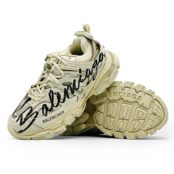 Женские кроссовки Balenciaga Track 3 Graffiti Cream